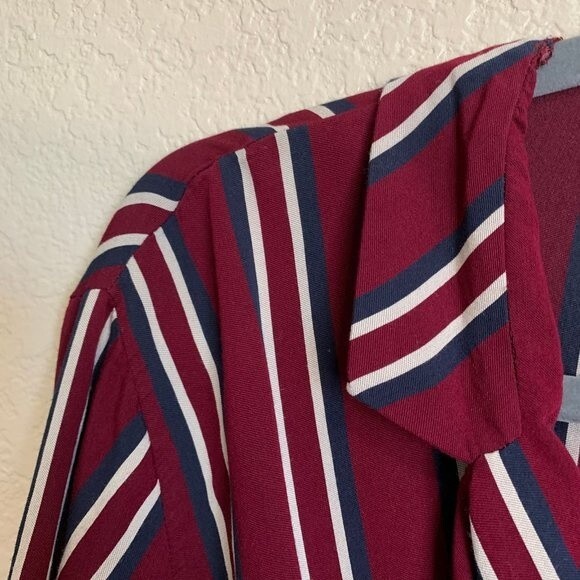 Zara Trafaluc burgundy blouse  Striped Long Sleeve Wrap Hi/Lo top size XS - Picture 4 of 10
